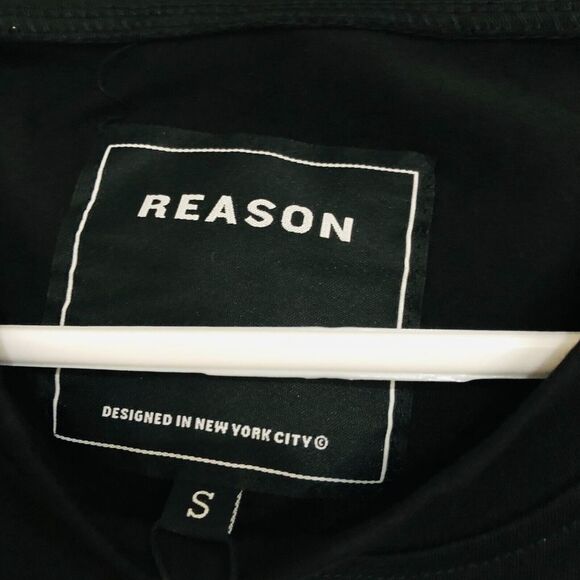 Reason Legend Bear Chenille Men's Tee Crew Neck Short Sleeve Black Small NWT - Picture 3 of 7